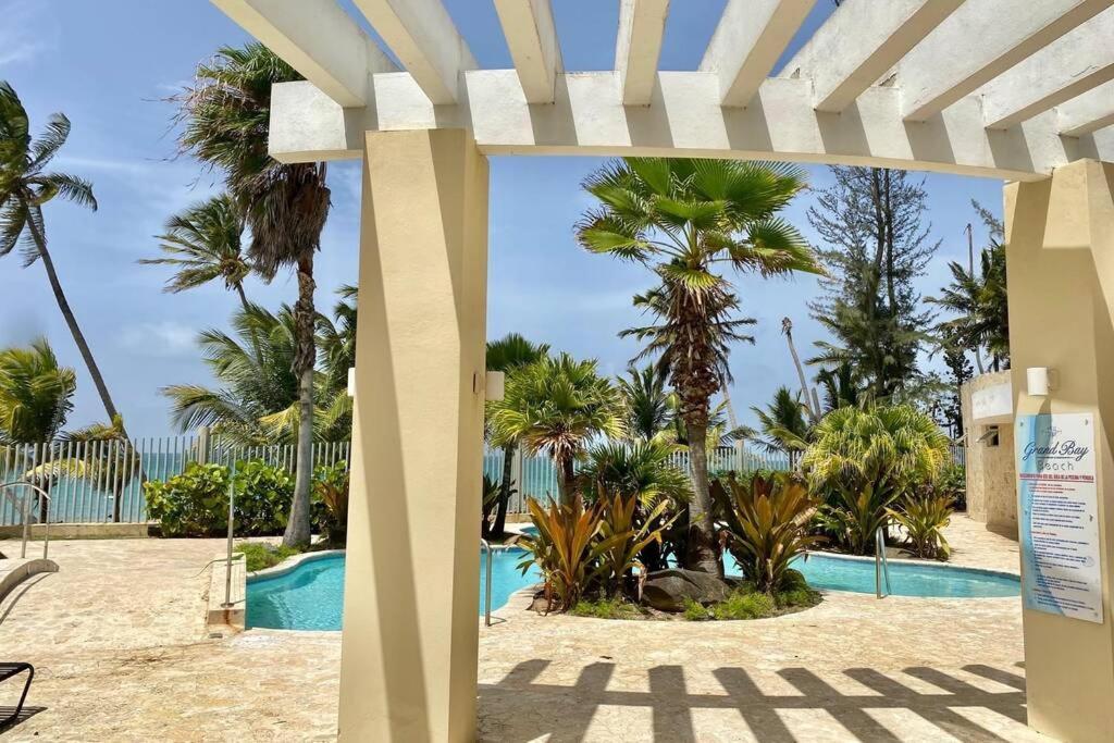 Grand Bay Beach Club, Rio Grande Apartment Екстериор снимка